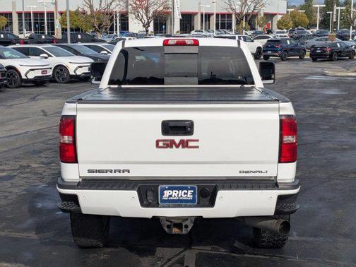 2016 GMC Sierra 2500 Denali