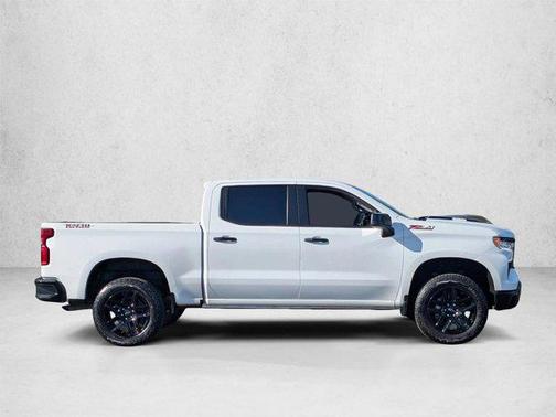 Summit White 2025 Chevrolet Silverado 1500 LT Trail Boss