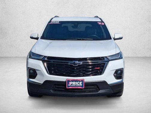 Summit White 2023 Chevrolet Traverse RS