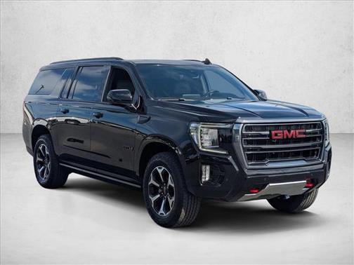 2022 GMC Yukon XL 4WD AT4