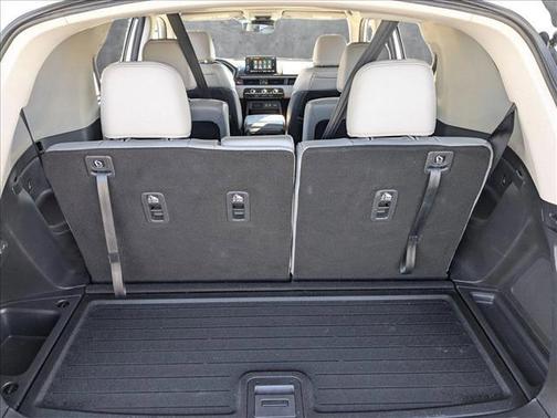 2023 Honda Pilot AWD Elite