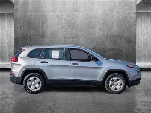 2014 Jeep Cherokee Sport