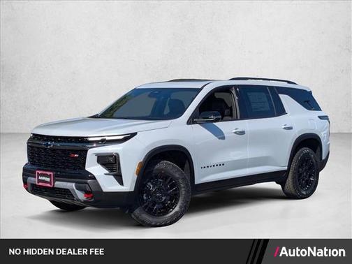 Polar White Tricoat 2026 Chevrolet Traverse AWD Z71