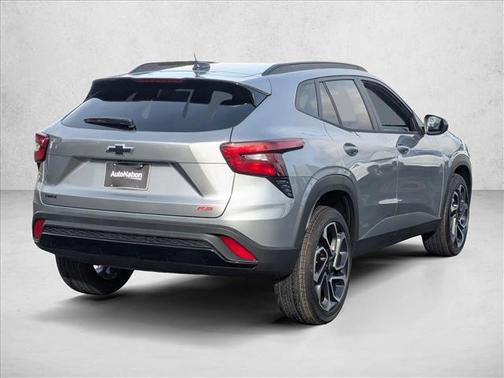 Sterling Gray Metallic 2026 Chevrolet Trax FWD 2RS