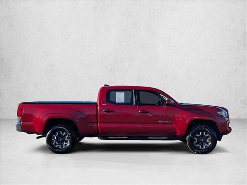 2016 Toyota Tacoma SR5