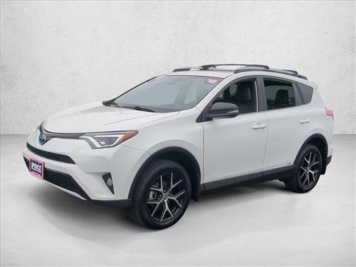 Super White 2018 Toyota RAV4 Hybrid SE