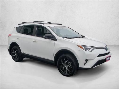 Super White 2018 Toyota RAV4 Hybrid SE