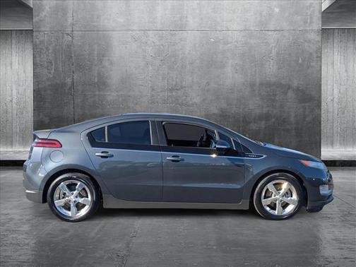 2013 Chevrolet Volt Base