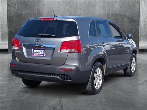 2011 Kia Sorento LX