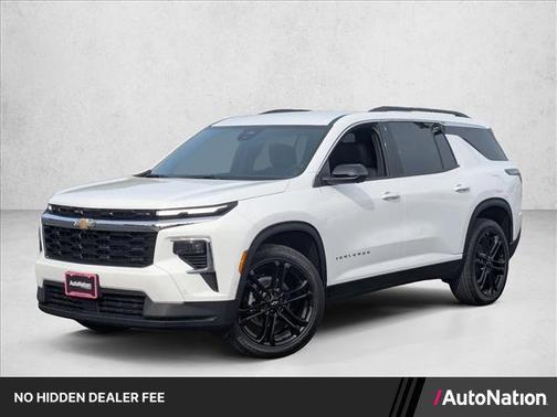 Summit White 2026 Chevrolet Traverse LT