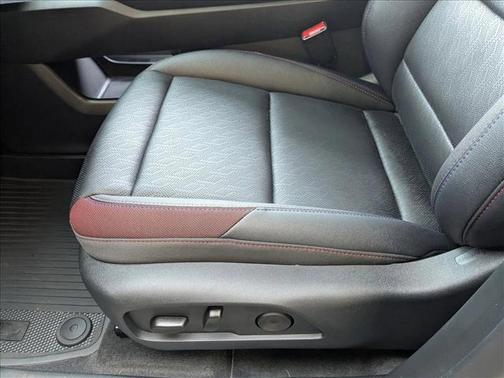 Mosaic Black Metallic 2026 Chevrolet Equinox FWD RS
