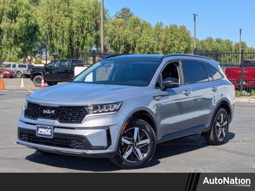 2022 Kia Sorento S