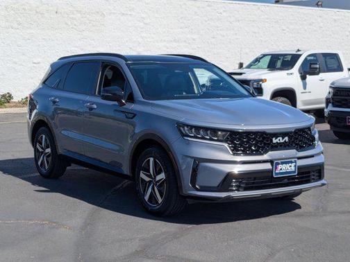 2022 Kia Sorento S
