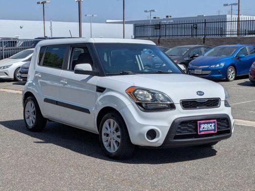 2013 Kia Soul +
