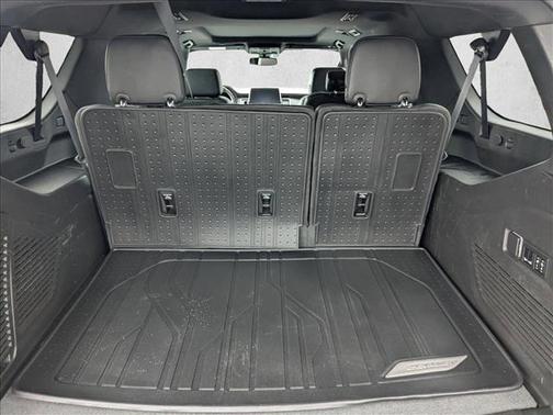 2022 Chevrolet Suburban 4WD Z71