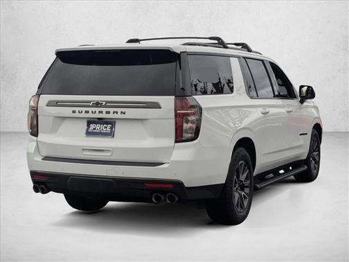 2022 Chevrolet Suburban 4WD Z71