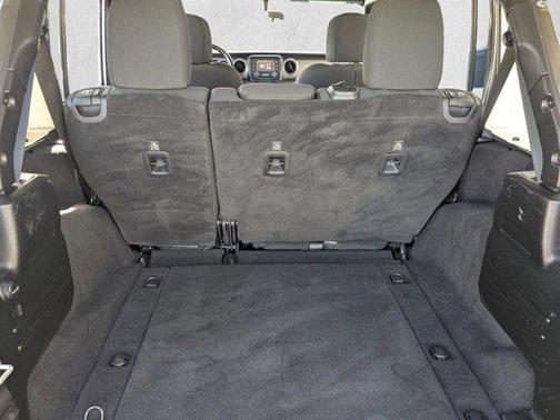 Granite Crystal Metallic Clearcoat 2019 Jeep Wrangler Unlimited Sport