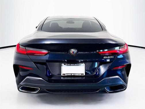 2022 BMW 840 i