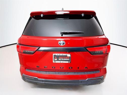 2024 Toyota Sequoia SR5