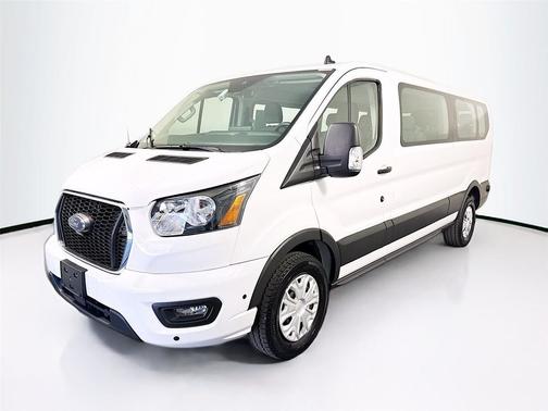 2024 Ford Transit-350 XLT