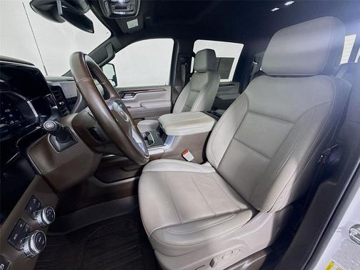 2025 GMC Sierra 3500 SLT