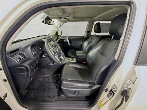 Blizzard Pearl 2022 Toyota 4Runner Limited