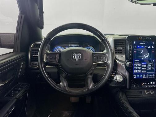 Diamond Black Crystal Pearlcoat 2021 RAM 1500 Limited