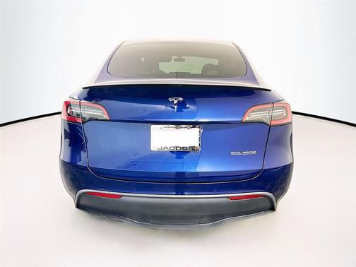 2022 Tesla Model Y Performance Dual Motor All-Wheel Drive