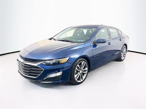2022 Chevrolet Malibu FWD LT