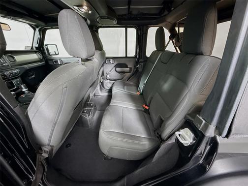 Black Clearcoat 2021 Jeep Wrangler Unlimited Sport