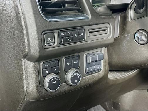 Shadow Gray Metallic 2021 Chevrolet Tahoe 4WD Z71