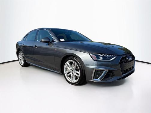 2022 Audi A4 45 S line Premium Plus