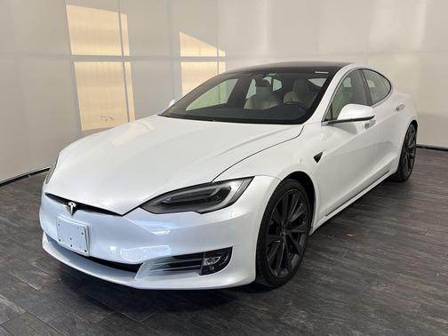 2021 Tesla Model S Long Range Plus