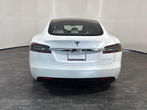 2021 Tesla Model S Long Range Plus