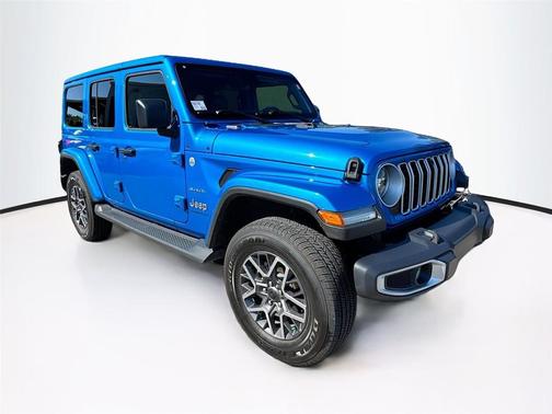 2024 Jeep Wrangler 4-Door Sahara 4x4