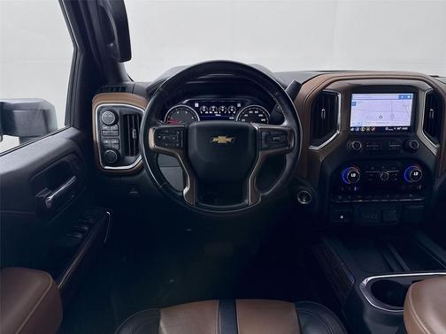 Iridescent Pearl Tricoat 2023 Chevrolet Silverado 2500 High Country