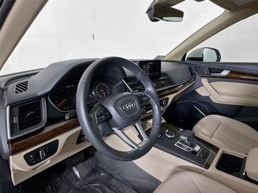 2020 Audi Q5 45 Premium