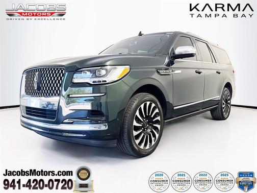 Manhattan Green Metallic Premium Colorant 2022 Lincoln Navigator Black Label