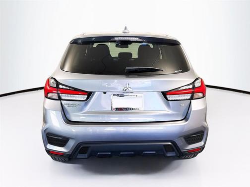 2024 Mitsubishi Outlander Sport SE