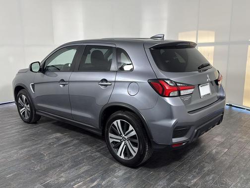 2024 Mitsubishi Outlander Sport SE