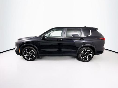 2024 Mitsubishi Outlander SE 2.5 2WD