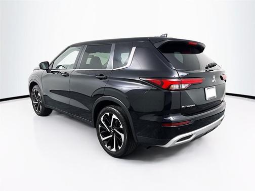 2024 Mitsubishi Outlander SE 2.5 2WD