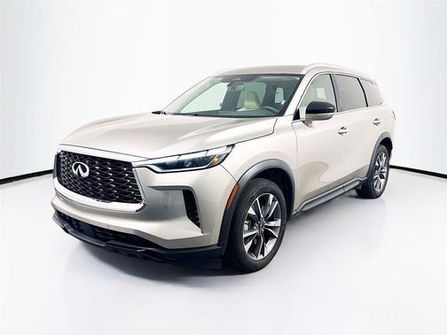 2024 INFINITI QX60 Luxe