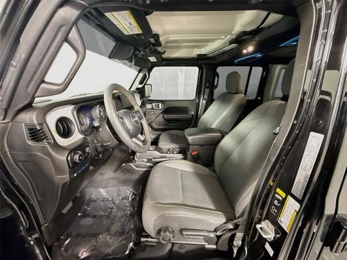 Black Clearcoat 2024 Jeep Wrangler 4xe Willys