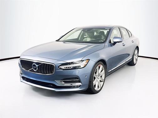 2017 Volvo S90 T6 Inscription