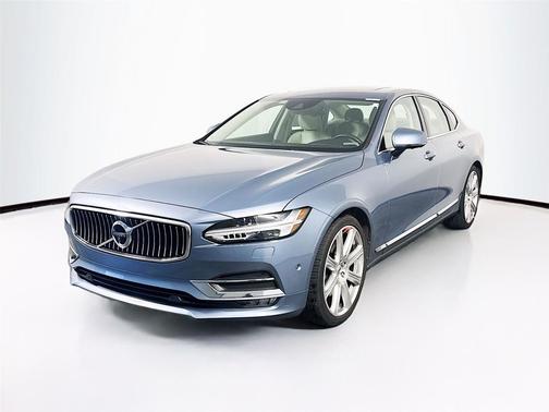 2017 Volvo S90 T6 Inscription