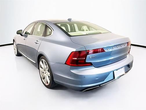 2017 Volvo S90 T6 Inscription