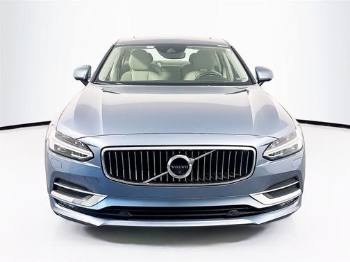 2017 Volvo S90 T6 Inscription