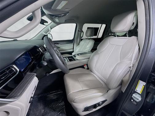 2022 Jeep Wagoneer Series III 4x4