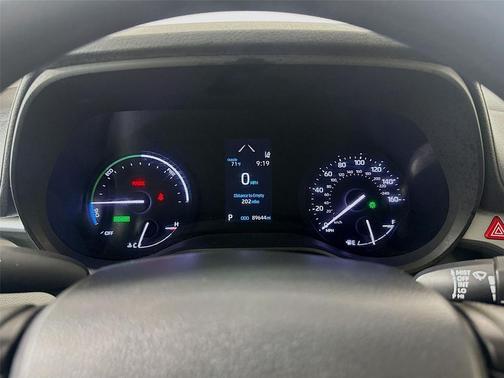 2022 Toyota Sienna LE